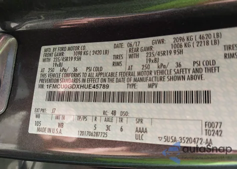 2017 Ford Escape Se z USA, uszkodzony, nr VIN 1FMCU0GDXHUE45789